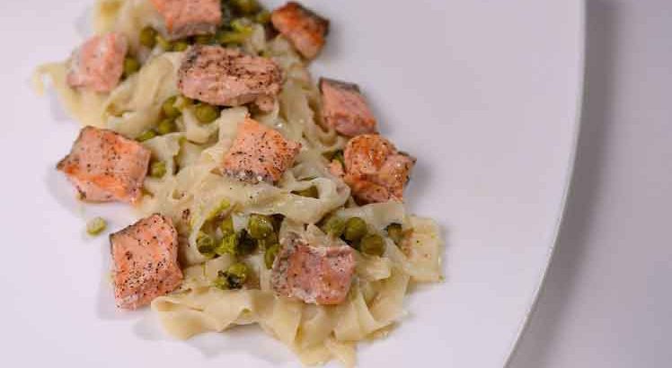 Koude Pastasalade met Zalm